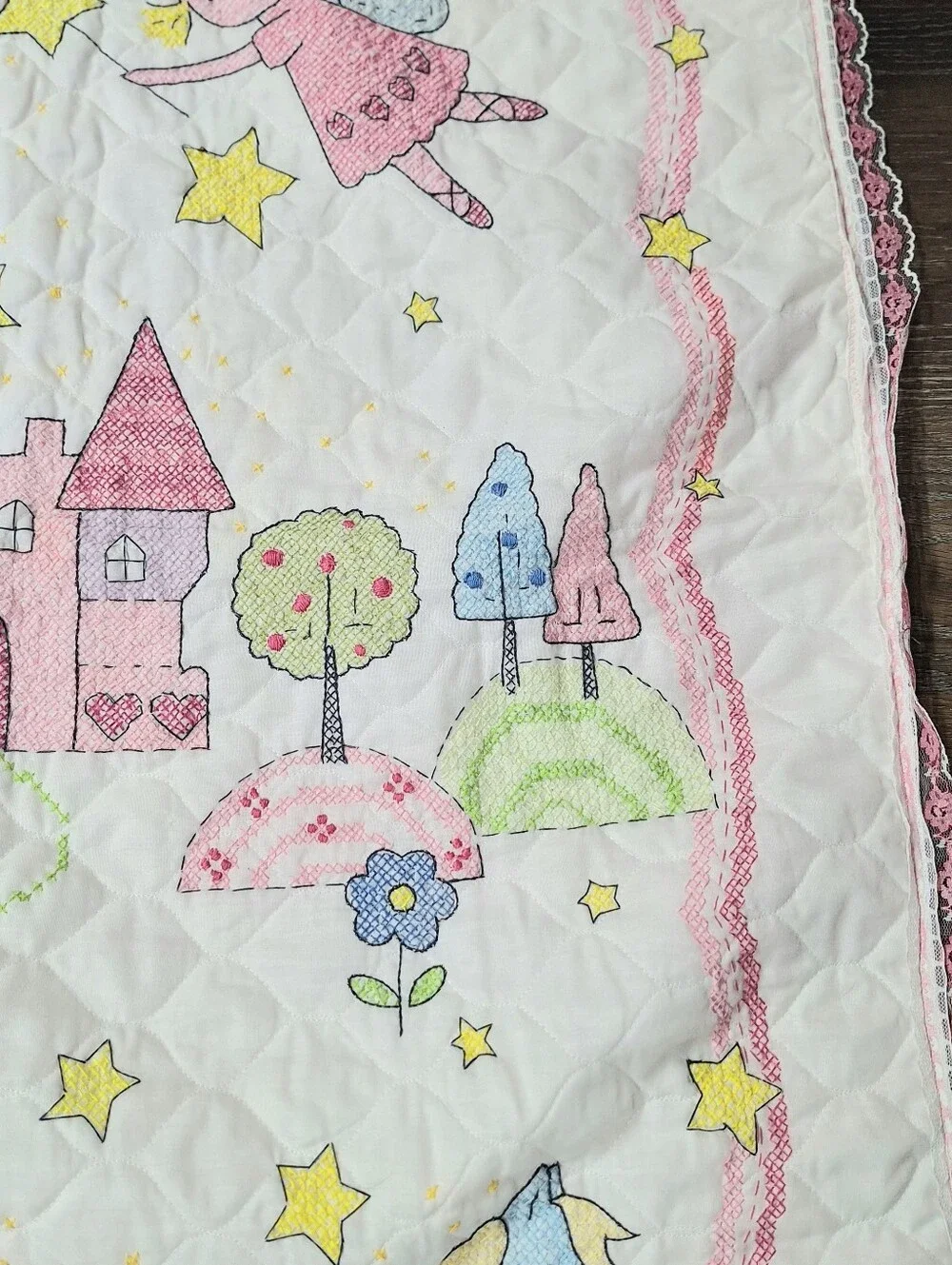Bucilla Princess Handmade Cross Stitched Baby Quilt With Lace Edging 32 X 41